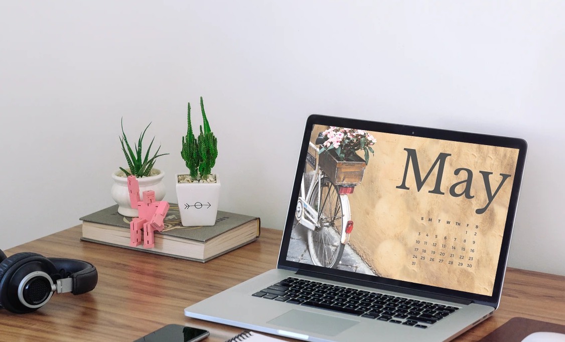 Tech Bckground- May 2020- Pretty & Smart Co.