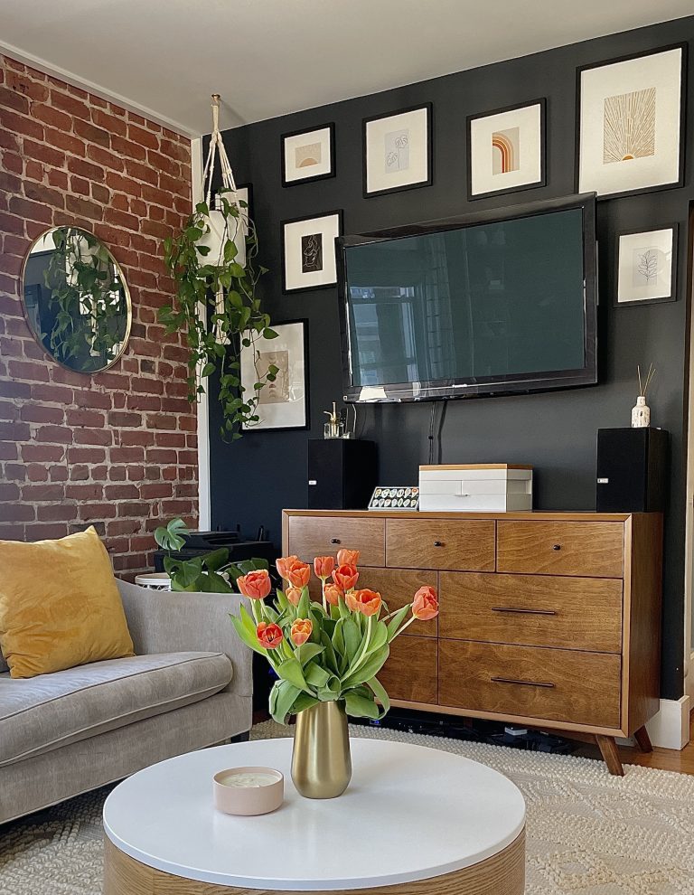 How to Make Your Apartment Feel Like Home - Pretty & Smart Co.